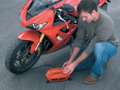 Black+Decker Luftpumpe ASI200 mit 12V Anschluss