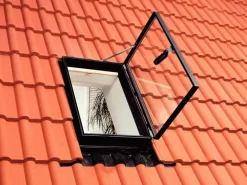 Dachausstieg Kunststoff Schwarz 54 cm x 83 cm GVT 103 0059Z