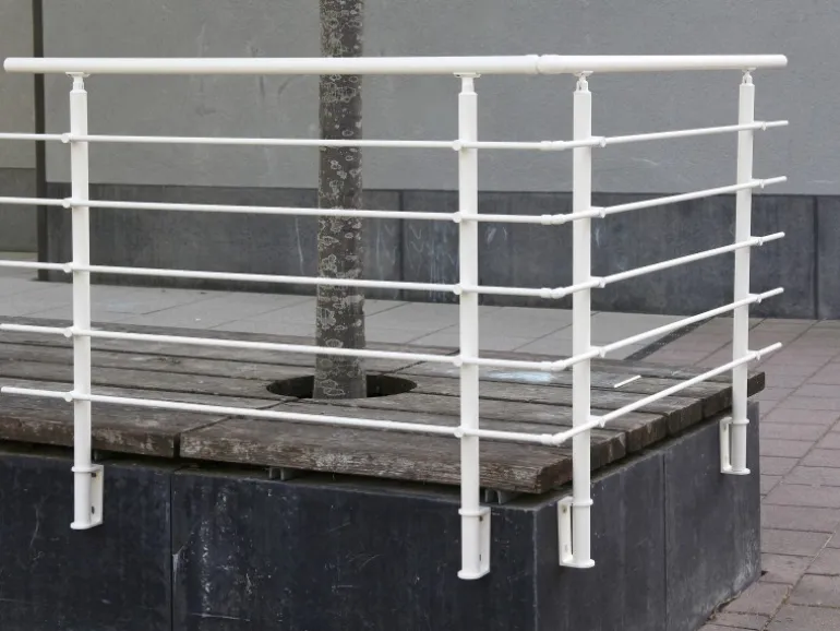 Dieda Geländerset Aluminium Weiß waagerechte Rundstäbe 120 cm x 150 cm