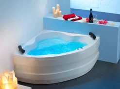 Eckwanne 140 cm x 140 cm Weiß mit Whirlpoolsystem Typ 3a Chrom