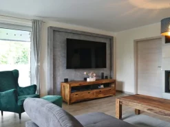 Egger Design-Wandpaneele DecoWall Rovigo Beton 125 cm x 66 cm