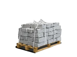 Galamio Granit Randsteine 40x20x15 Gebrochen 1000kg Palette