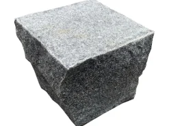Granit Pflasterstein Oberfläche geflammt 9 cm x 9 cm x 7 cm