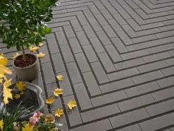 Kann Cascada Aqua Pflaster 40 cm x 15 cm x 8 cm Anthrazit