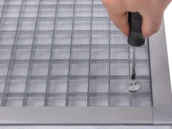 Lichtschachtabdeckung max. 106 cm x 44 cm