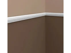 PROFHOME 651323 Wandleiste Stuckleiste Zierleiste Friesleiste Stoßfest 2 m 200 cm x 1,0 cm x 3,2 cm Weiß