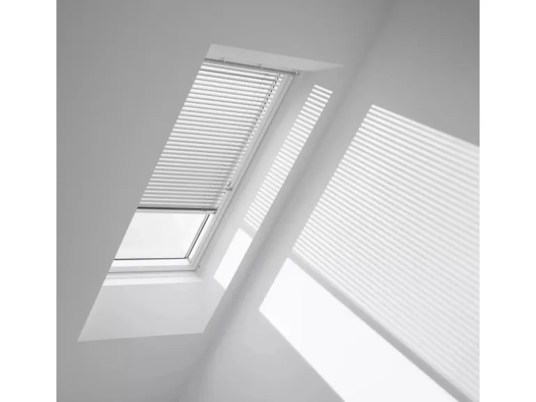 Velux Jalousie Manuell PAL CK06 7057SWL 55 cm x 118 cm Silber Gebürstet