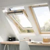 Velux Schwingfenster GGL SK06 3070 Klar Lackiert 114 x 118 cm